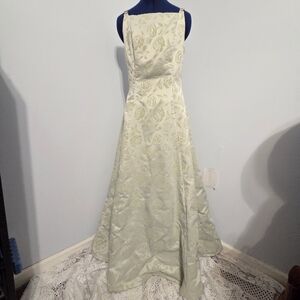 Vintage Pastel Green Floral Gown Size 10